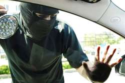 У Києві засуджено серійного крадія, який обчищав автомобілі 