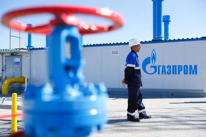 «Газпром» відмовився постачати більше газу через Україну. Ціни у Європі поповзли вгору 