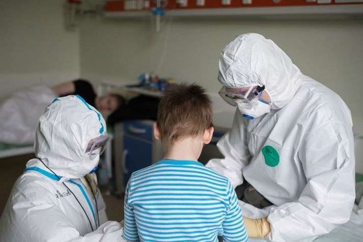 На Чернігівщині від коронавірусу помер підліток – ЗМІ