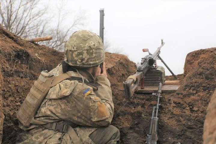 Сутки на Донбассе: боевики семь раз срывали «тишину» 