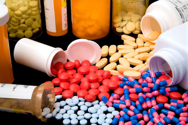 Які ліки без доведеної ефективності купують українці: оприлюднено список 