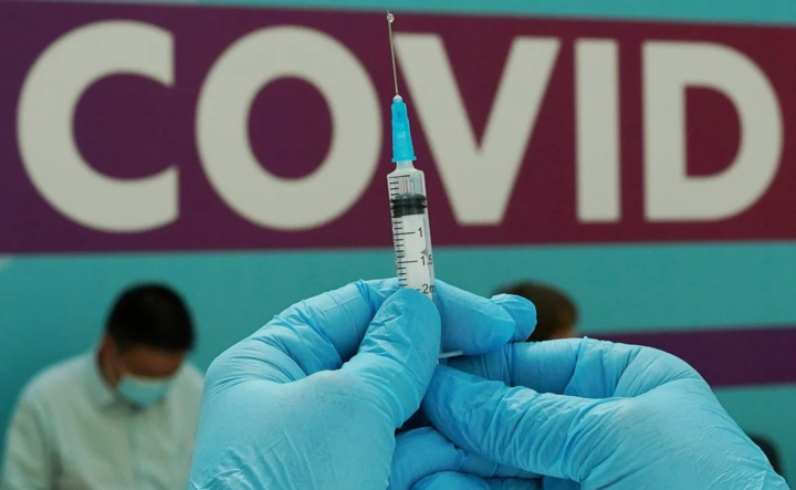 Минздрав посоветовал беременным вакцины от Covid-19 
