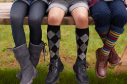  В Иерусалиме появились плакаты с призывом к женщинам носить исключительно плотные черные гольфы 