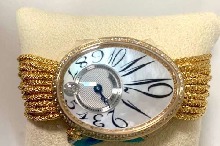 У «Борисполі» в українки виявили годинник вартістю в 1 млн грн
