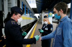 Вакцинация или ПЦР-тест: в Украине начали действовать новые правила перевозки пассажиров
