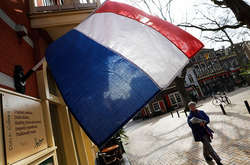 У Нідерландах почала поширюватися нова, більш заразна форма коронавірусу