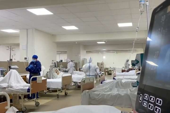 Пандемія на Львівщині: Всі пацієнти з Covid-19 у стаціонарах потребують кисню