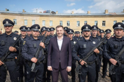 Под новым главой МВД «зашаталось кресло»: известный политик назвал причину (видео)