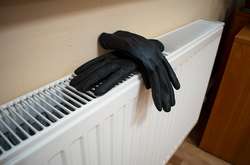 Влада запевняє, що батареї взимку будуть теплими