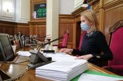 Порушники карантину в парламенті. Керівництво Ради просить уряд про допомогу 