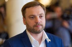 Ошибки в санкционном списке СНБО: Монастырский уволил виновных