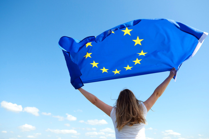 Евросоюз намерен ускорить признание Covid-сертификатов третьих стран
