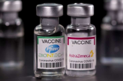 Ученые оценили защиту вакцин Pfizer и AstraZeneca от смерти при штамме «Дельта» 
