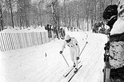 В'ячеслав Веденін виграв на Олімпіаді 30-кілометрову гонку