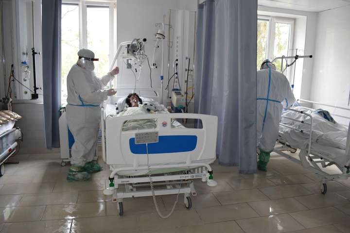 Керівник Центру легеневого здоров’я Львова назвав відсоток шпиталізованих, які були щеплені