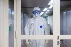  В Естонії через ковід-хвилі почали відкладати нетермінову медичну допомогу 