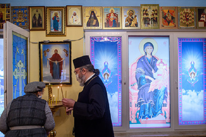 Церква антивакцинаторів? Московський патріархат дав інструкцію своїм священникам