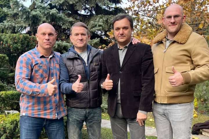 Депутати ОПЗЖ відвідали Медведчука та нарвалися на кепкування соцмереж 