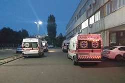 Жінка викинулася з вікна інфекційного відділення лікарні