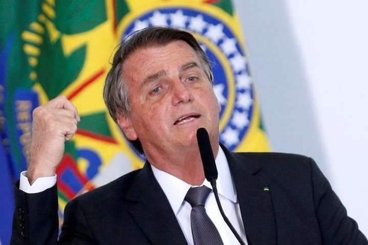 Youtube заблокував канал президента Бразилії за фейки про вакцинацію