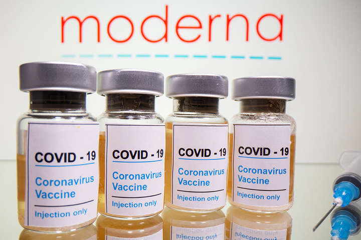Регулятор ЄС схвалив використання третьої дози вакцини Moderna