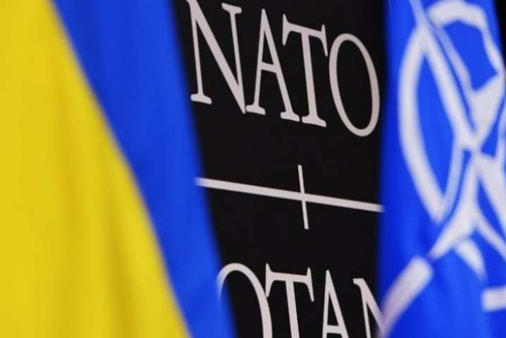 Украина впервые за 50 лет приглашена на заседание комитета совета НАТО 