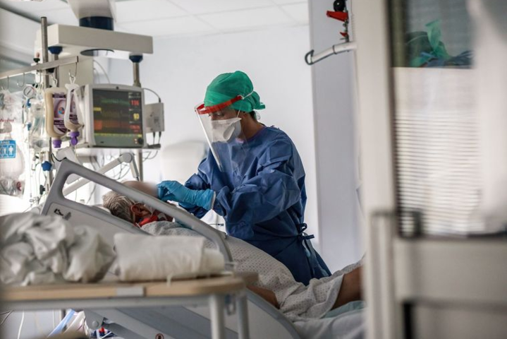 НСЗУ увеличит тариф для больниц за оказание помощи пациентам с Covid-19 