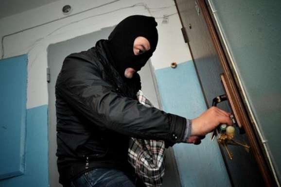 «Плюси» пандемії. В Києві зменшилася кількість квартирних крадіжок