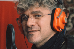 Певец Арсен Мирзоян