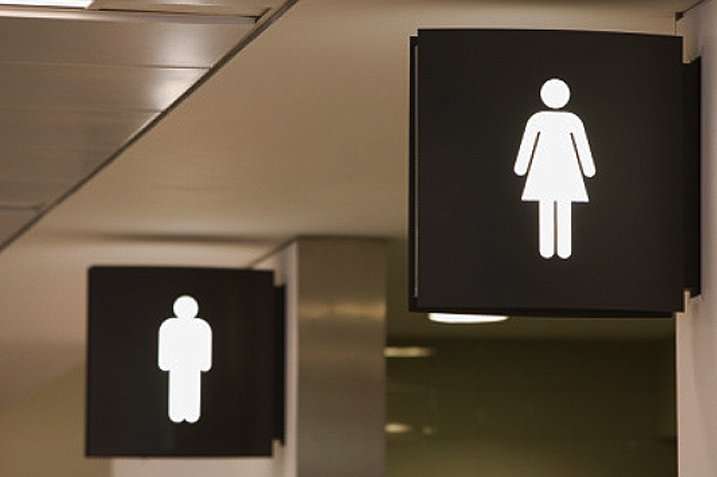 У Маріуполі заборонили відвідувати громадський туалет без covid-сертифікату