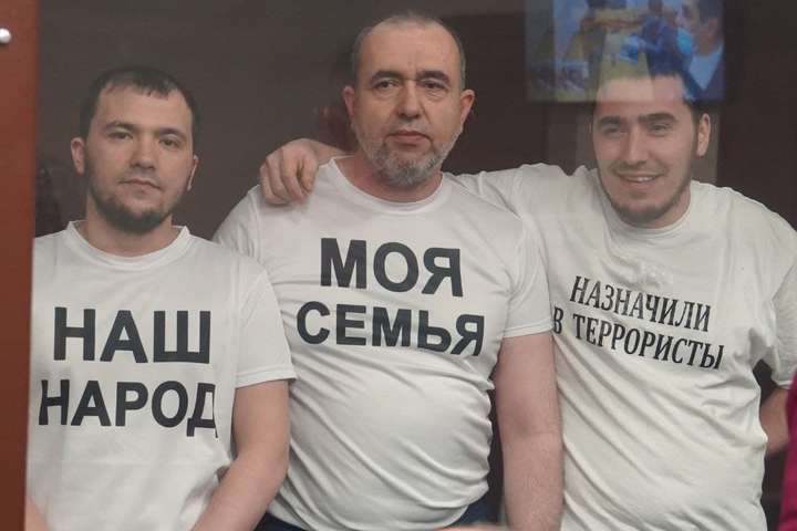 На чотирьох – 56 років: суд у РФ виніс вироки ще одній групі кримських татар