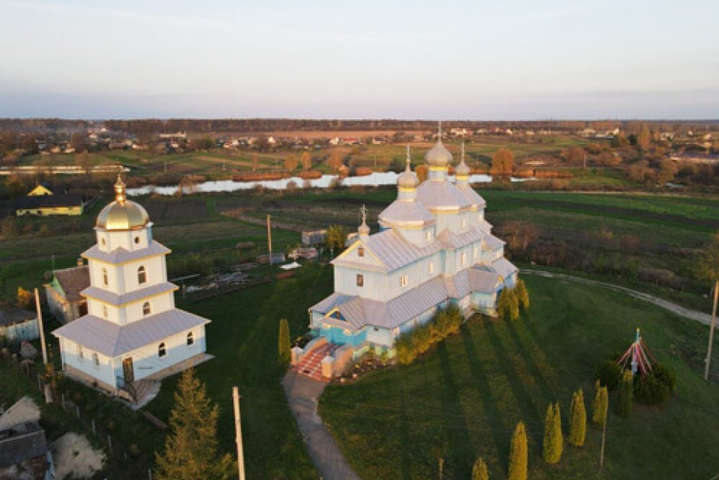 В Украине выбрали самое красивое село (фото)