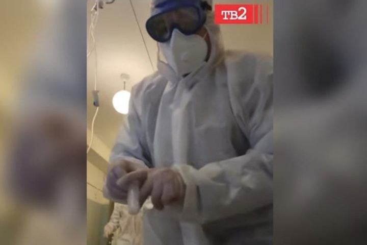 В России мужчина под видом врача проник в ковид-отделение и заснял шокирующее видео