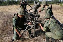 РФ продовжує перекидати зброю бойовикам на Донбас