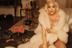 Певица Мадонна