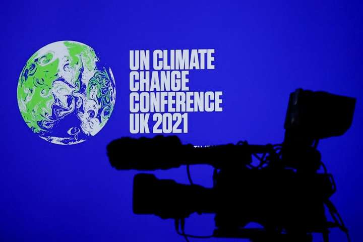 Зеленський прибув у Британію: виступить на кліматичному саміті