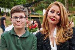 Певица Тина Кароль вместе с сыном Вениамином