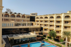 На курорте в Египте отравилось 11 украинцев – МИД