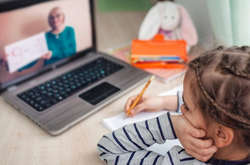 Столична влада пояснила, чому початкова школа залишиться на дистанційному навчанні