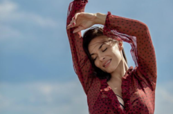 Певица Надежда Мейхер