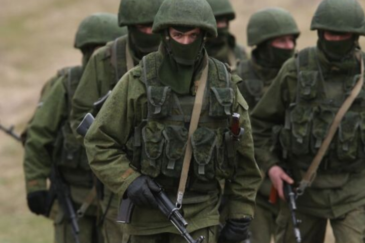 Розвідка назвала чисельність російських військ біля кордонів України