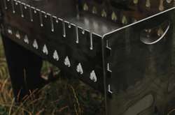 Будуть смажити шашлики? Харківська колонія купила мангал