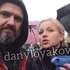 Олена Фаіст і Олександр Надьожа на акції антивакцинаторів у Києві