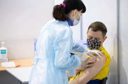 У столиці працюють 148 пунктів щеплення