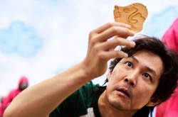 В Британии дети попали в больницы из-за челленджа по мотивам «Игры в кальмара» 