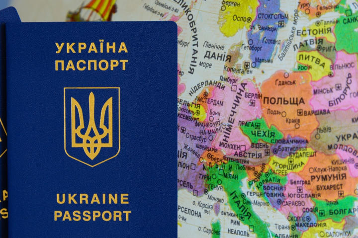 В МИД рассказали, что ждет украинцев после исключения из «зеленого списка» ЕС