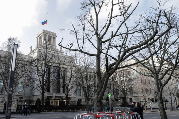Загиблий у Берліні російський дипломат виявився співробітником ФСБ Росії