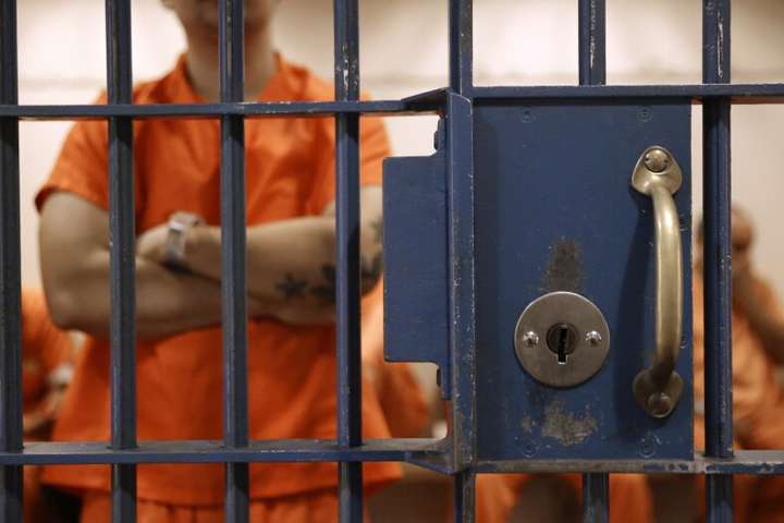 Американська в'язниця карала злочинців прослуховуванням дитячої пісні