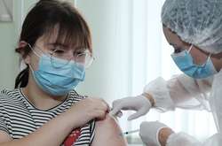 Щепитися від Covid можна лише тим дітям, які мають повний курс обов'язкових щеплень за віком