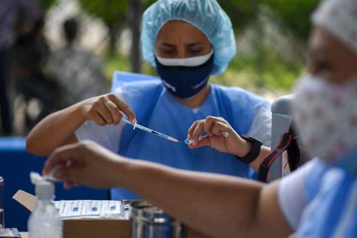 У Венесуелі почалася вакцинація від коронавірусу дітей віком від двох років